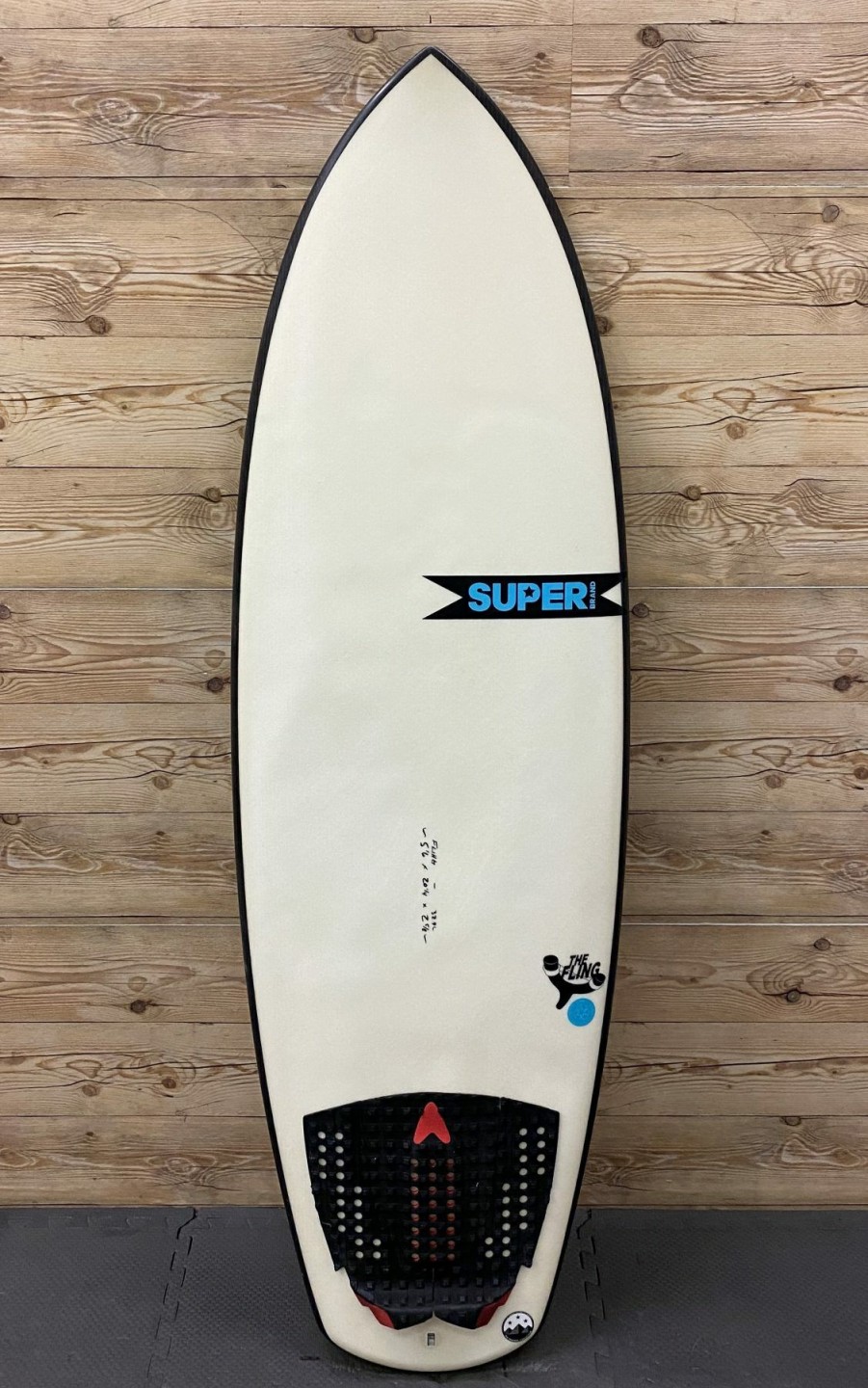 Fin Setup * | Featured 5'6 X 20 1/4 X 2 9/16 (32.9L) Superbrand "Fling" Superflex Shortboard Surfboard